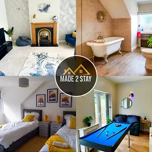  Holiday home Spacious 15 Guest With 9 Beds In Shirley